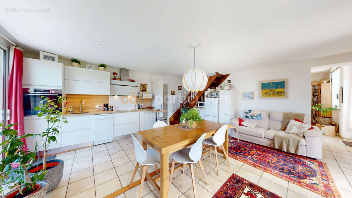 Maison à SAVIGNY-LE-VIEUX