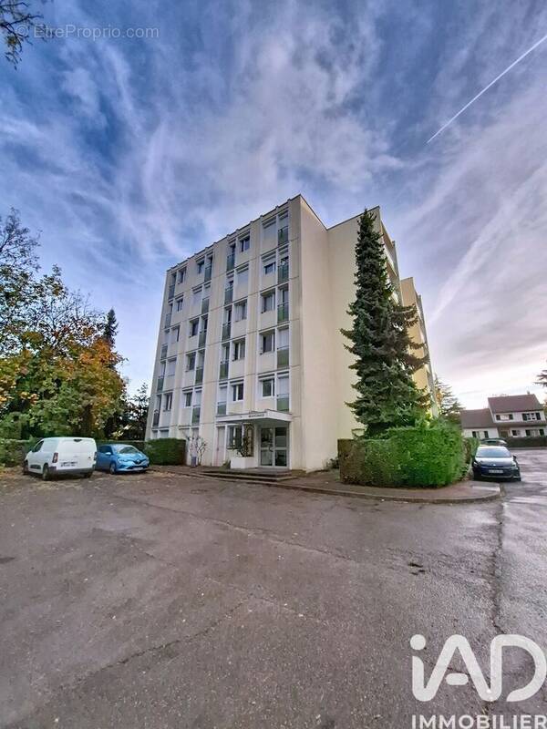 Photo 1 - Appartement à VERNEUIL-SUR-SEINE