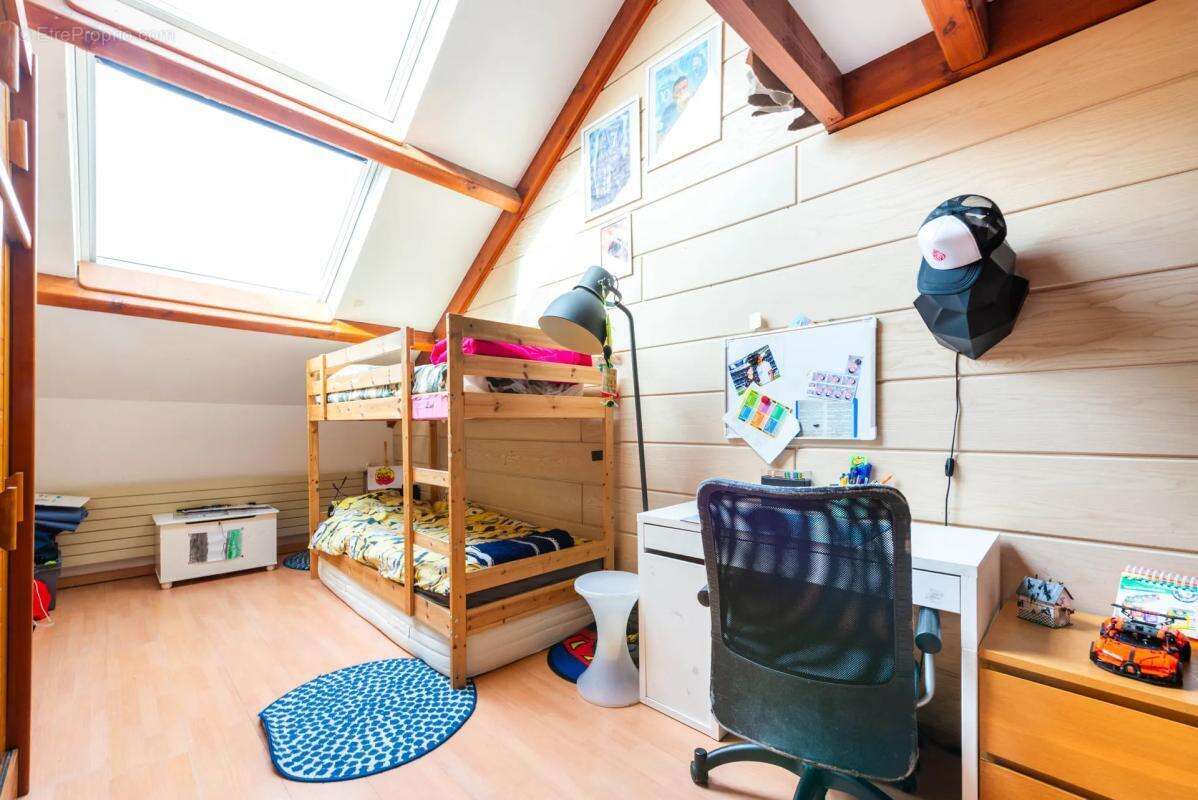 Maison à LIVRY-GARGAN