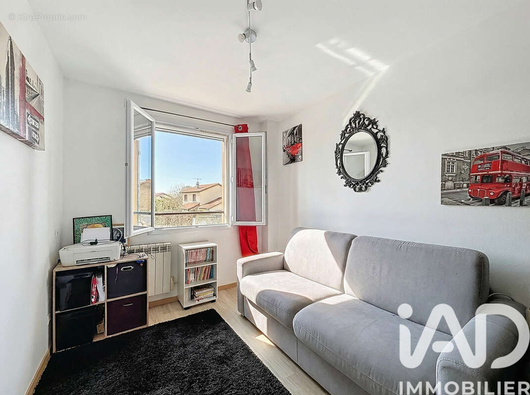 Photo 7 - Maison à VAULX-EN-VELIN