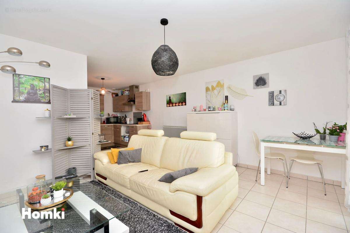 Maison/Villa T4 de 80 m² à Anse 69480 - photo 4