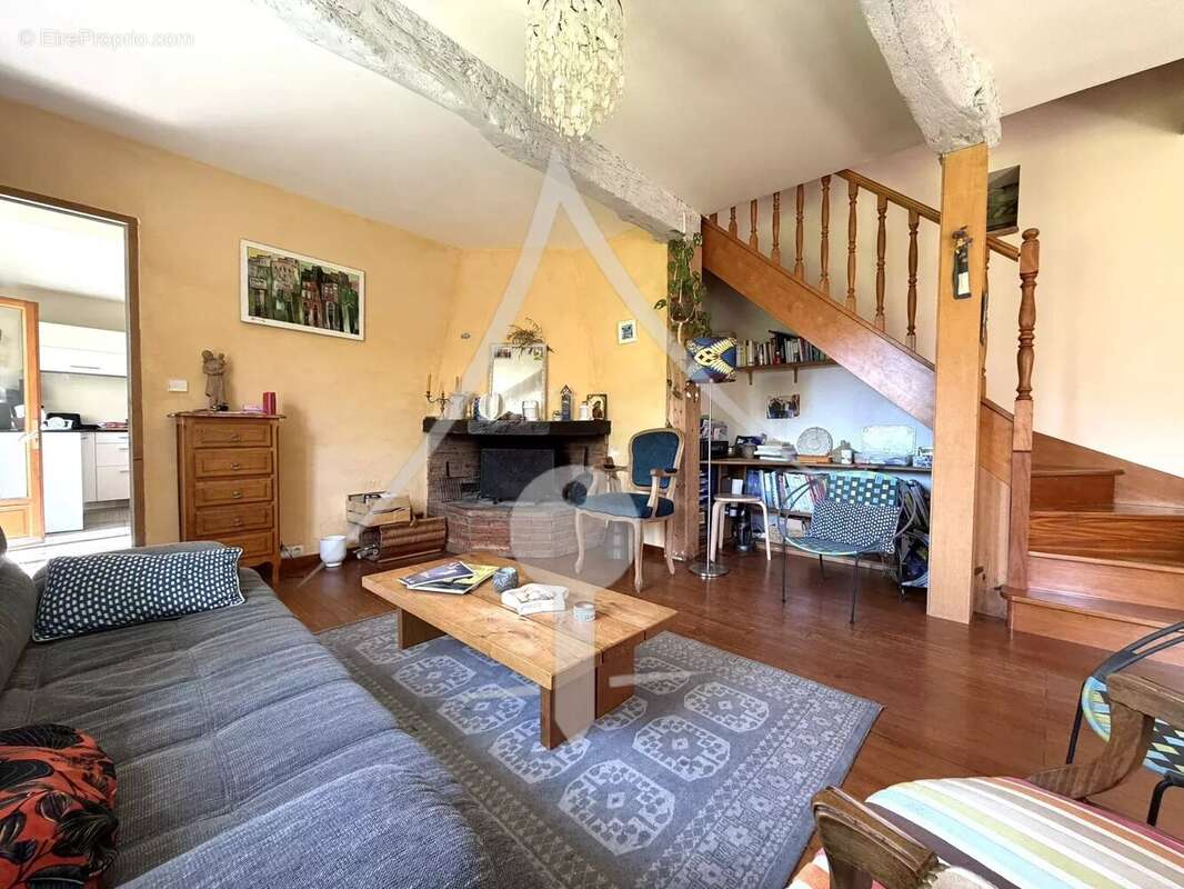 Maison à LE FAUGA