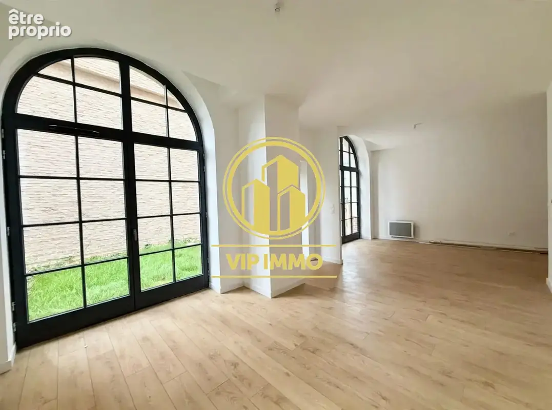 Appartement 4 pièces 80 m² à vendre à Arras (62000) - photo 4