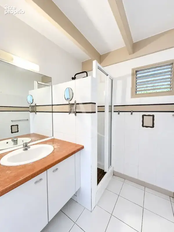 En exclusivite: maison f5 +t2 riviere salée vue mer. - photo 6