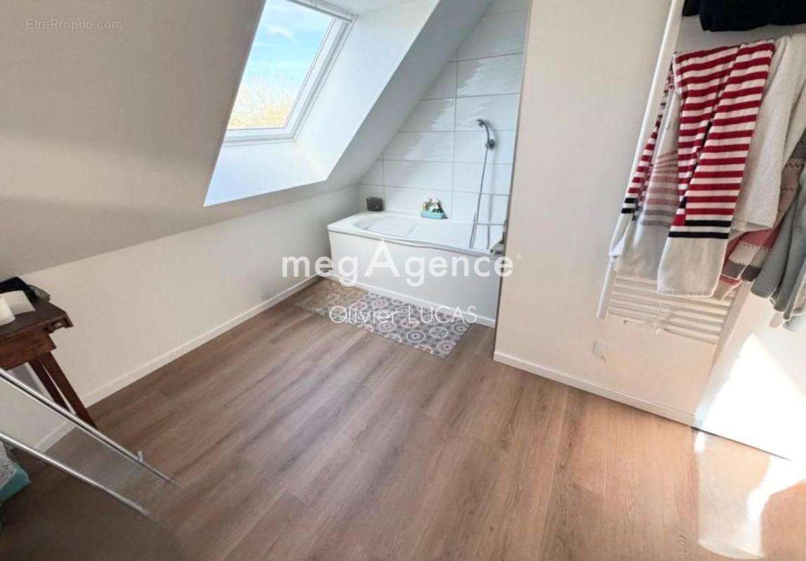 Charmante maison familiale de 4 chambres viable de plain pied à ACLOU - photo 5