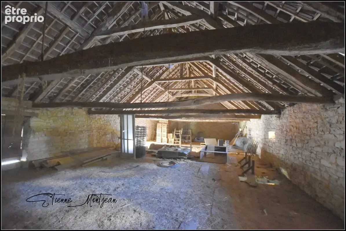 Maison 140 m² à Saint-Germain-Du-Bel-Air  - photo 8