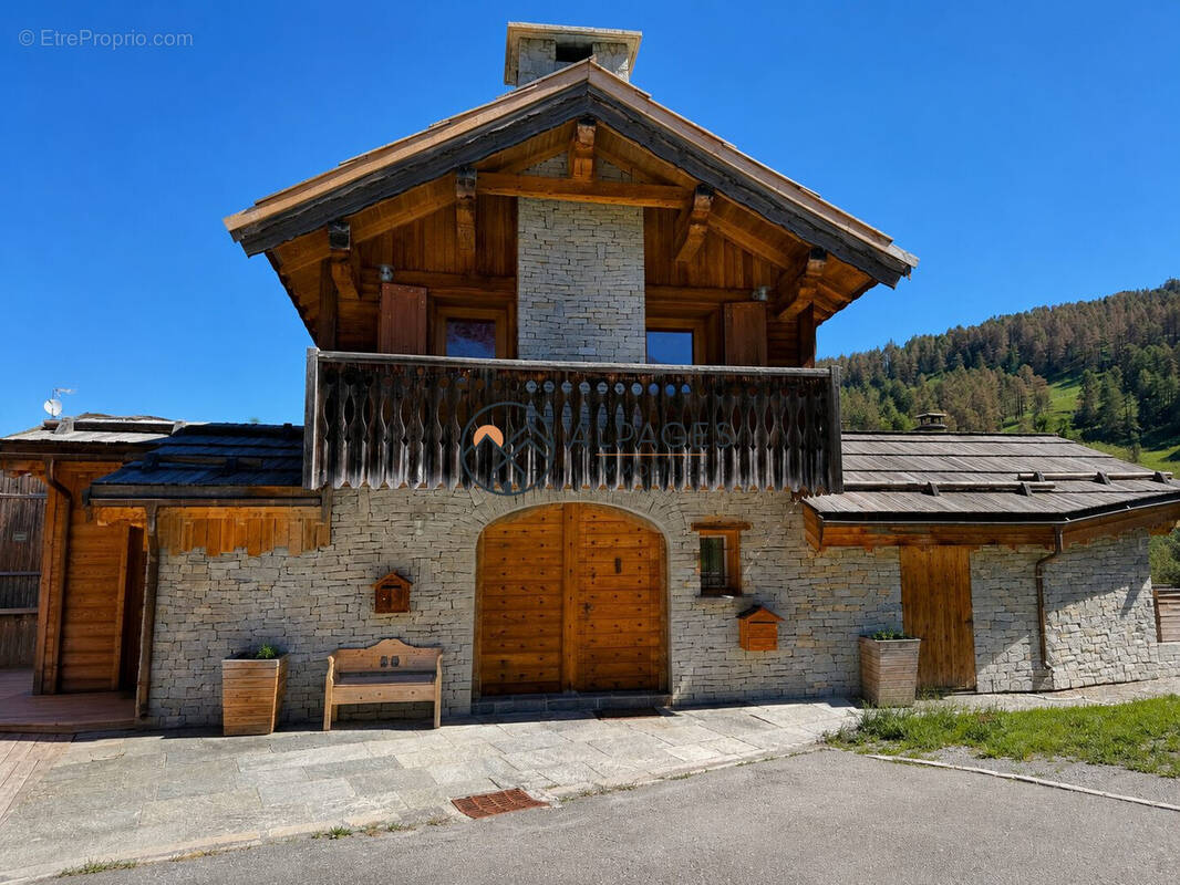 Maison à VARS