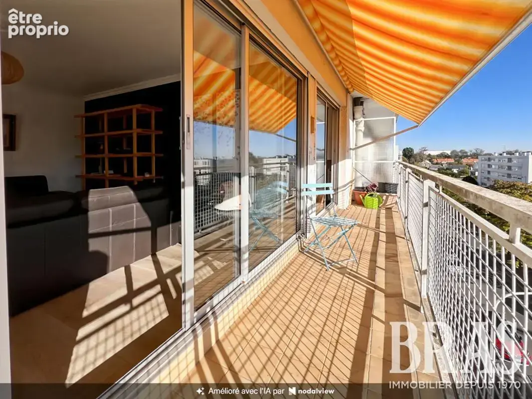 Appartement Saint Herblain - dernier étage - 5 pièces 87.11 m2 -2 balcons, parkings et cave - photo 2
