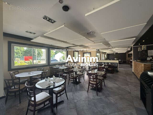 Commerce 529 m² à Sartrouville  - photo 2