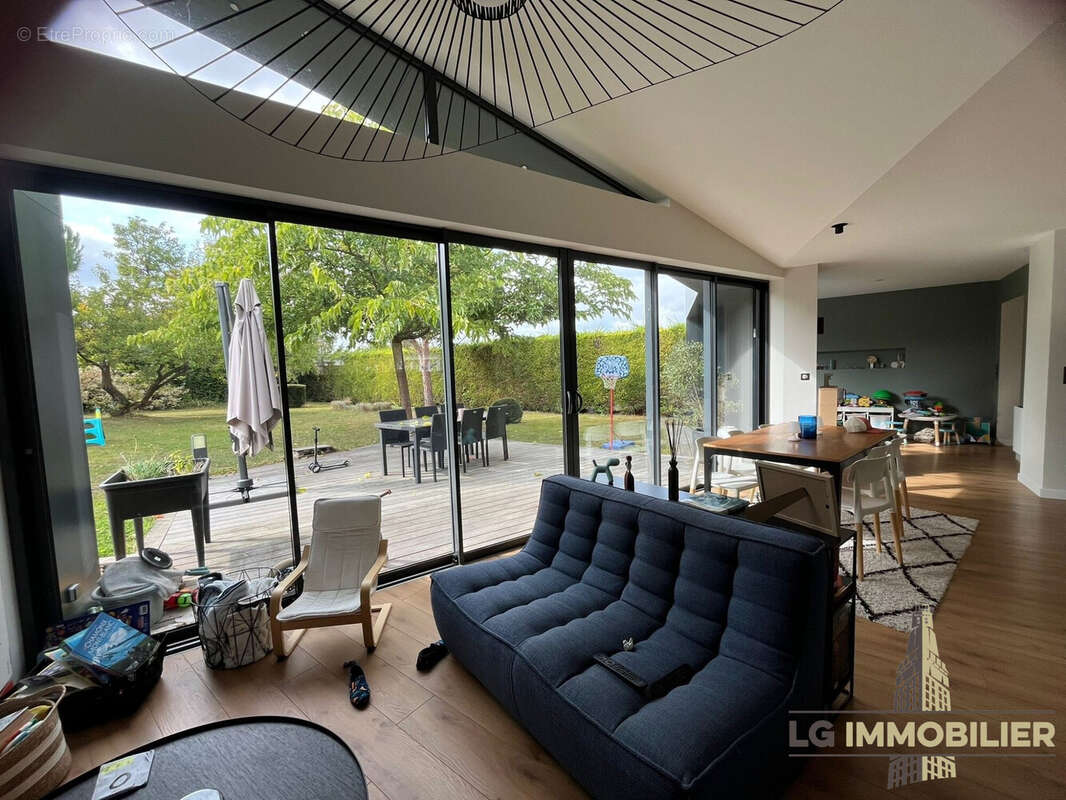 Maison à SAINT-FUSCIEN