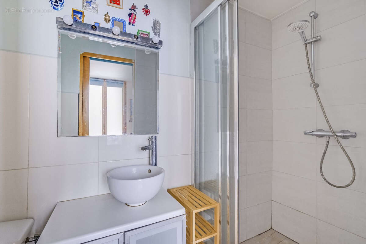 Appartement à PARIS-11E