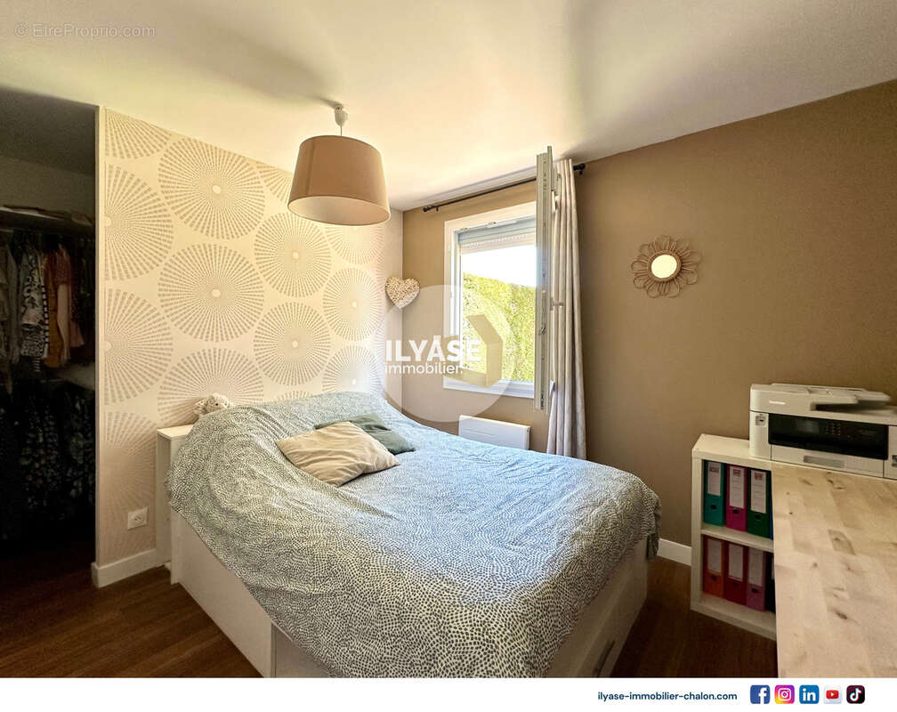 Maison 110 m2  3 ch  744 m2 - photo 18
