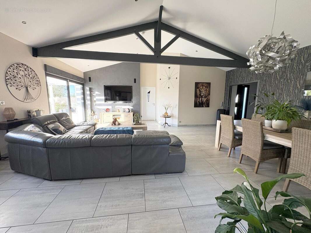 Photo 2 - Maison à MARSILLY