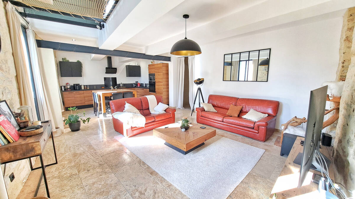 Maison à SAINT-MARTIN-DE-LONDRES