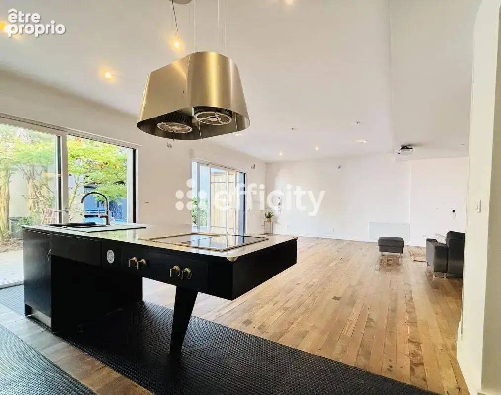 Maison 114 m² à La Rochelle  - photo 6