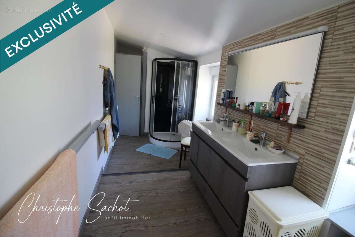 Photo 8 - Maison à CHIZE