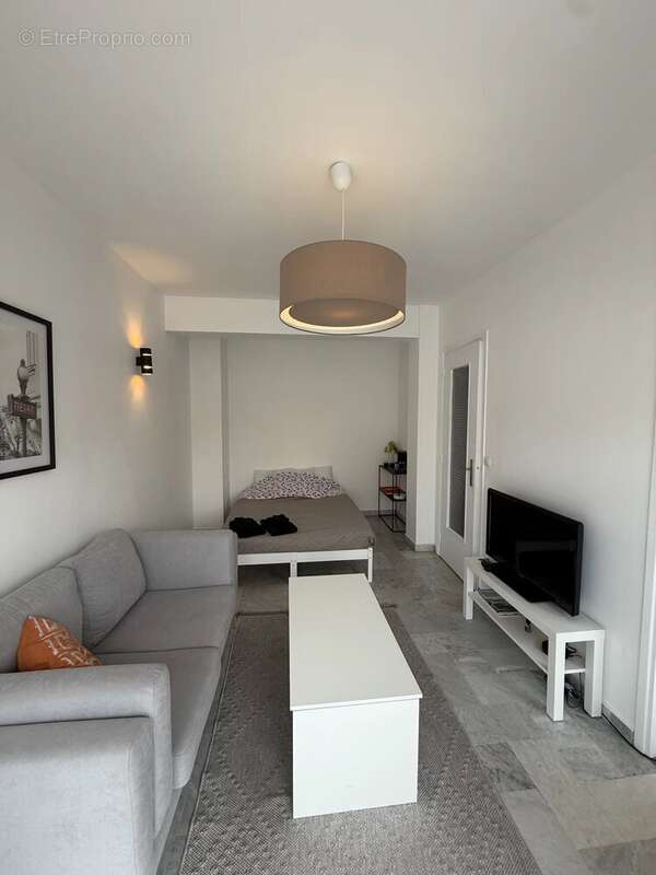 Appartement à LE CANNET