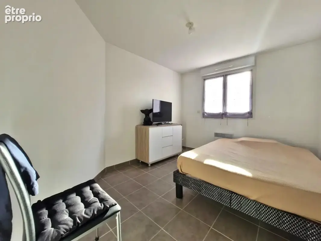 Appartement T3, terrasse, place de parking - photo 5