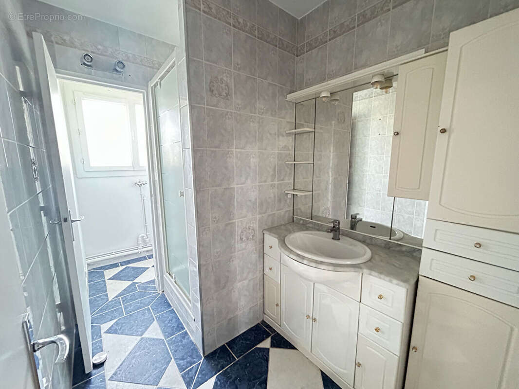 Appartement à PLAISIR