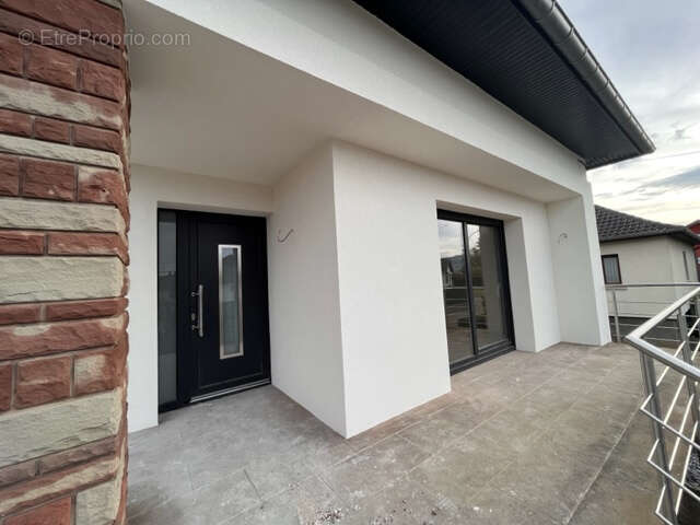 MAISON VALFF à 5 minutes d'OBERNAI - 233 m2 sur 6.65 ares - 499.900€ FAI - photo 6