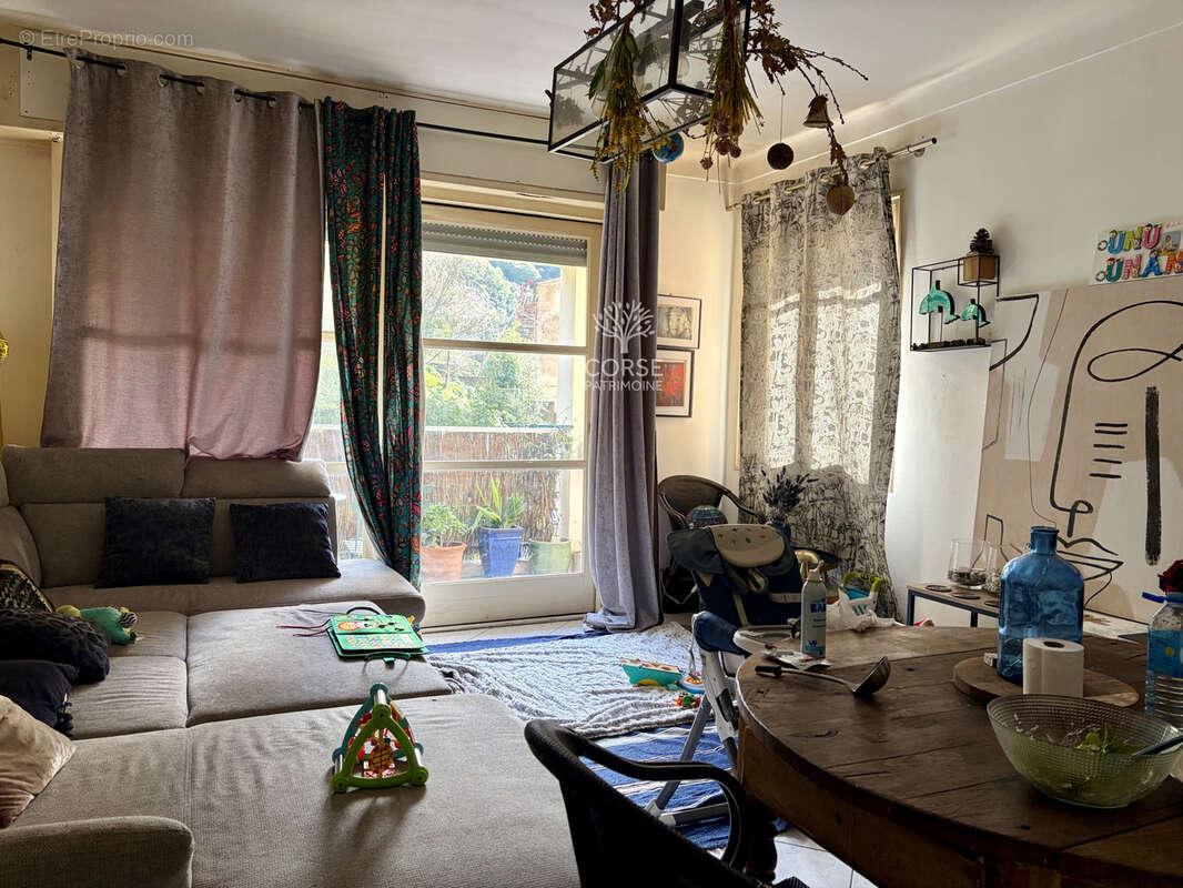 Appartement à SARTENE