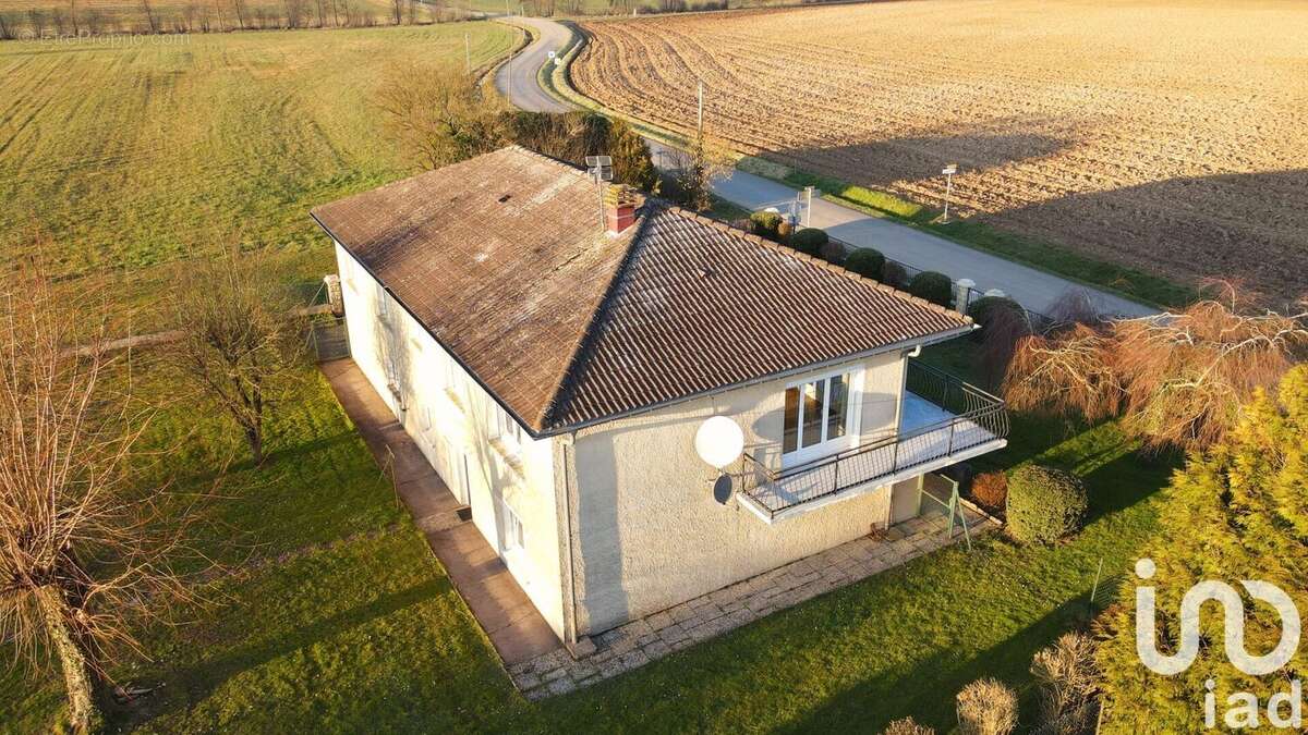 Photo 3 - Maison à DOULCON