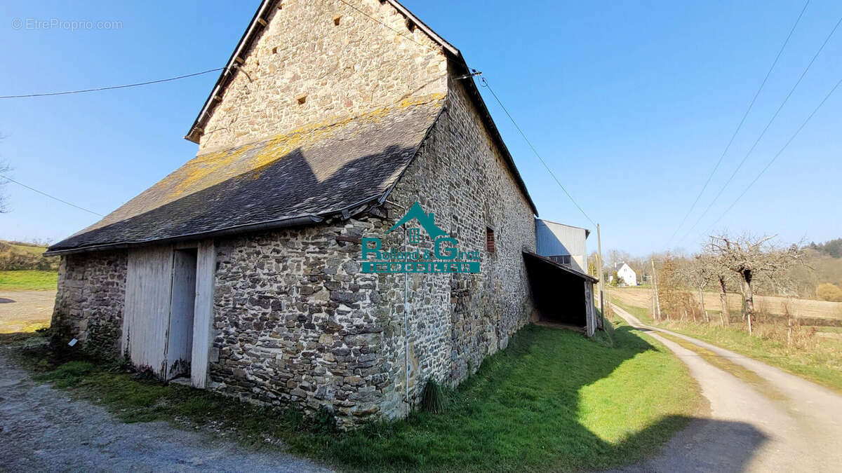 Appartement à LA BOUEXIERE