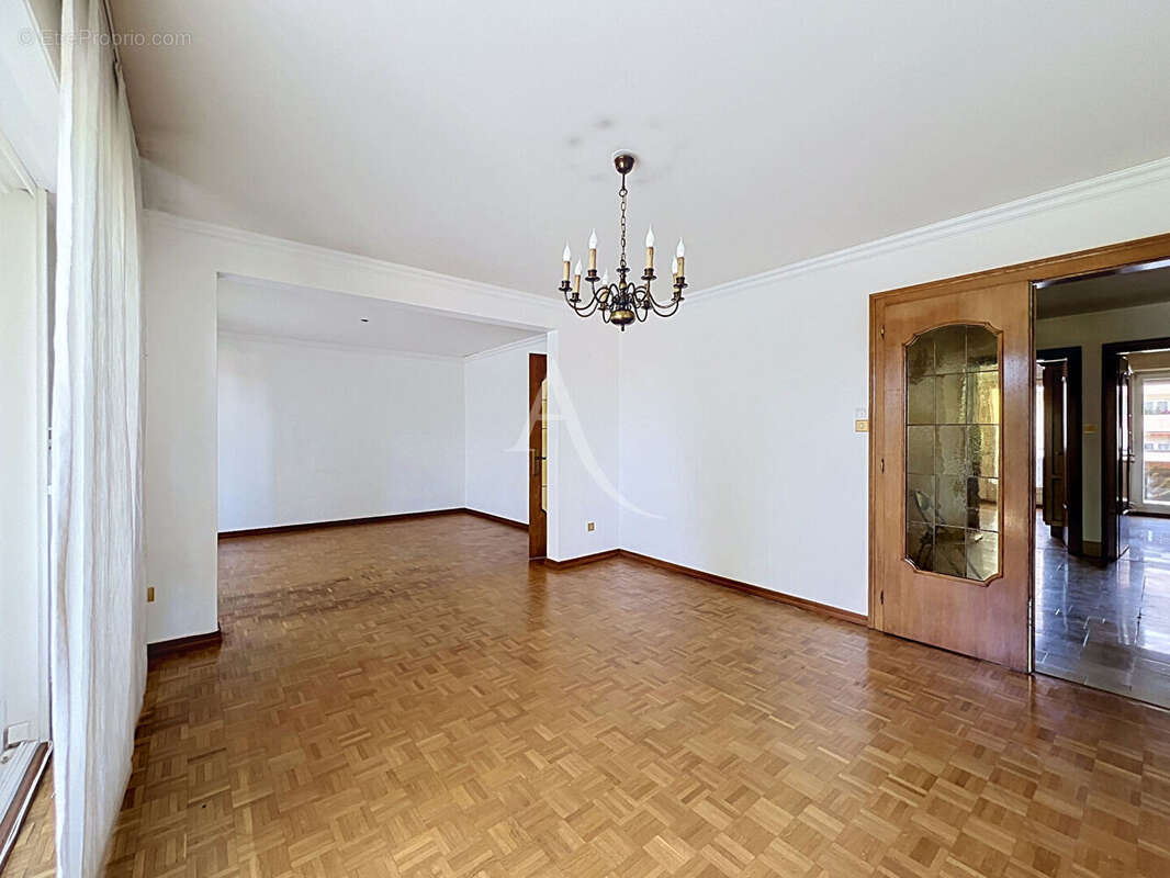 Appartement 4 pièces de 92 m² ? Neudorf - Rue d'Altkirch - photo 3