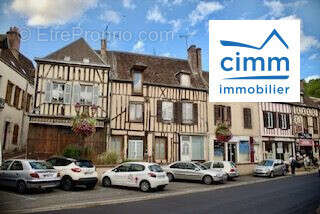 Maison à CHATEAU-RENARD