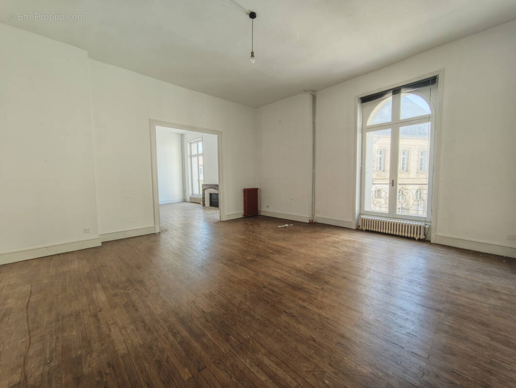 Appartement à CHATEAUNEUF-SUR-CHARENTE