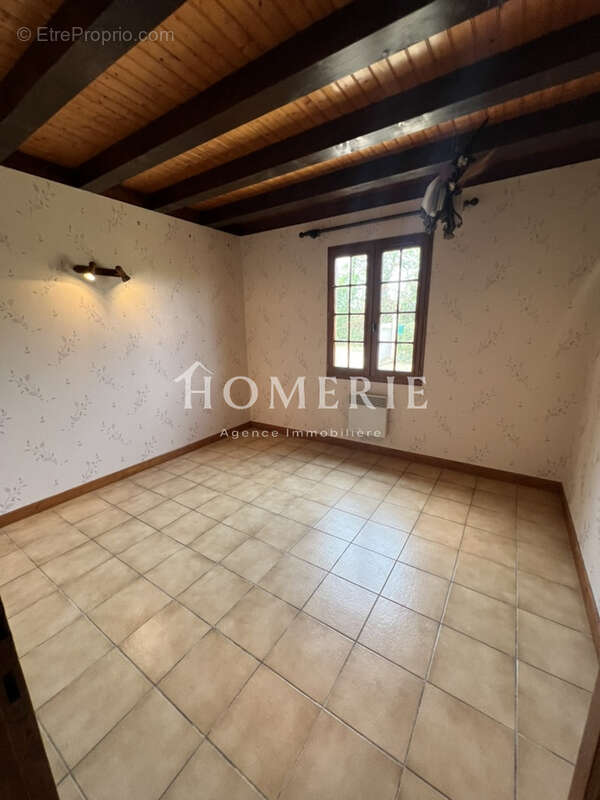 Pavillon de plain-pied avec trois chambres d'une superficie de 114m2 - photo 15