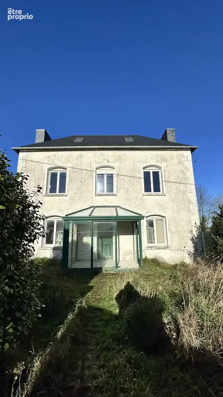 Maison à CLEGUEREC