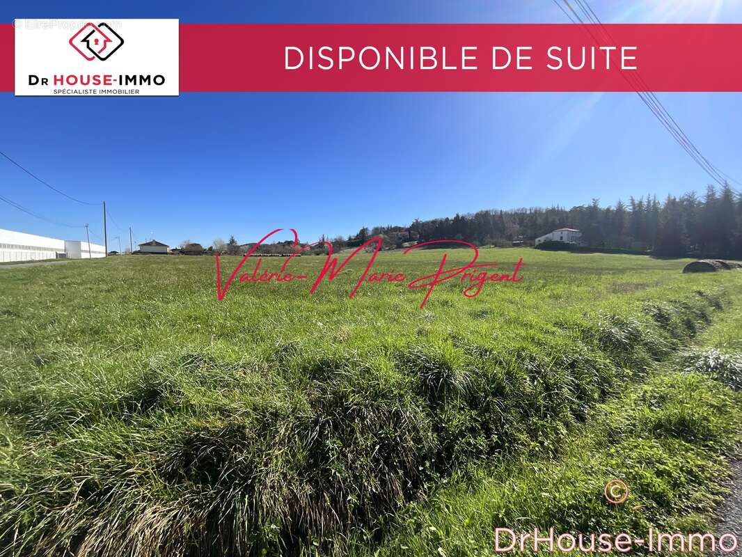 Terrain à AIGUILLON