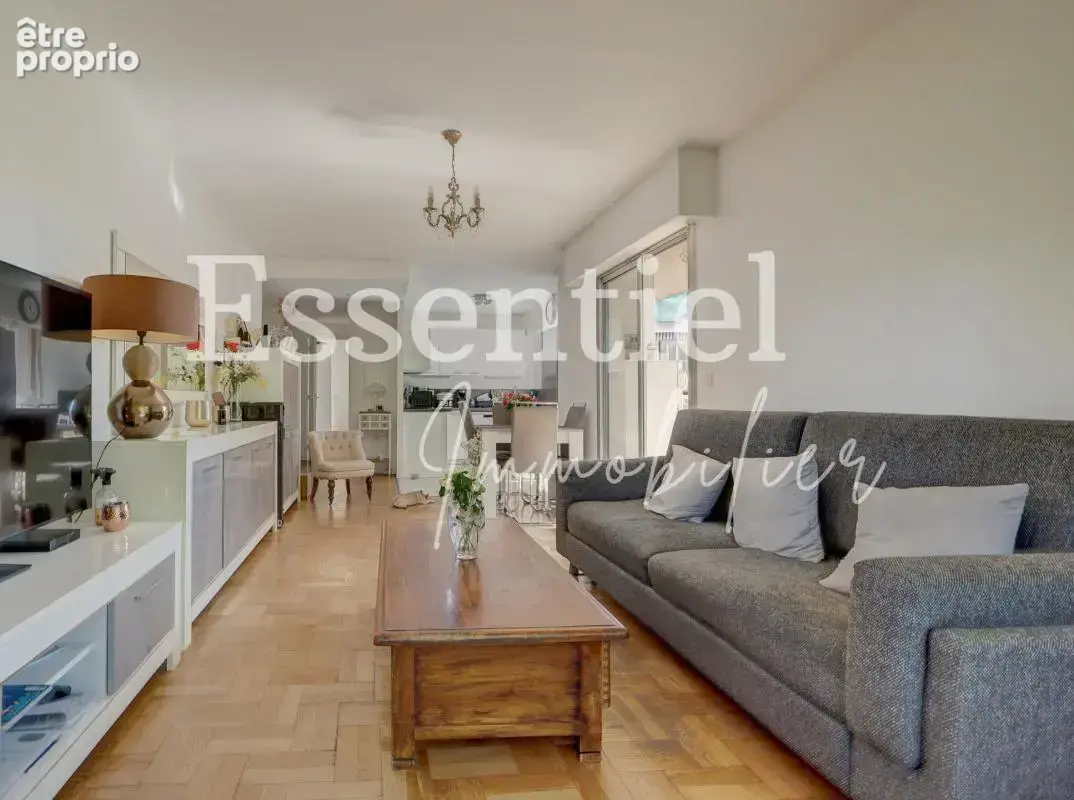 Cros de Cagnes – 2 pièces 51 m² avec 2 terrasses, proche mer - photo 2