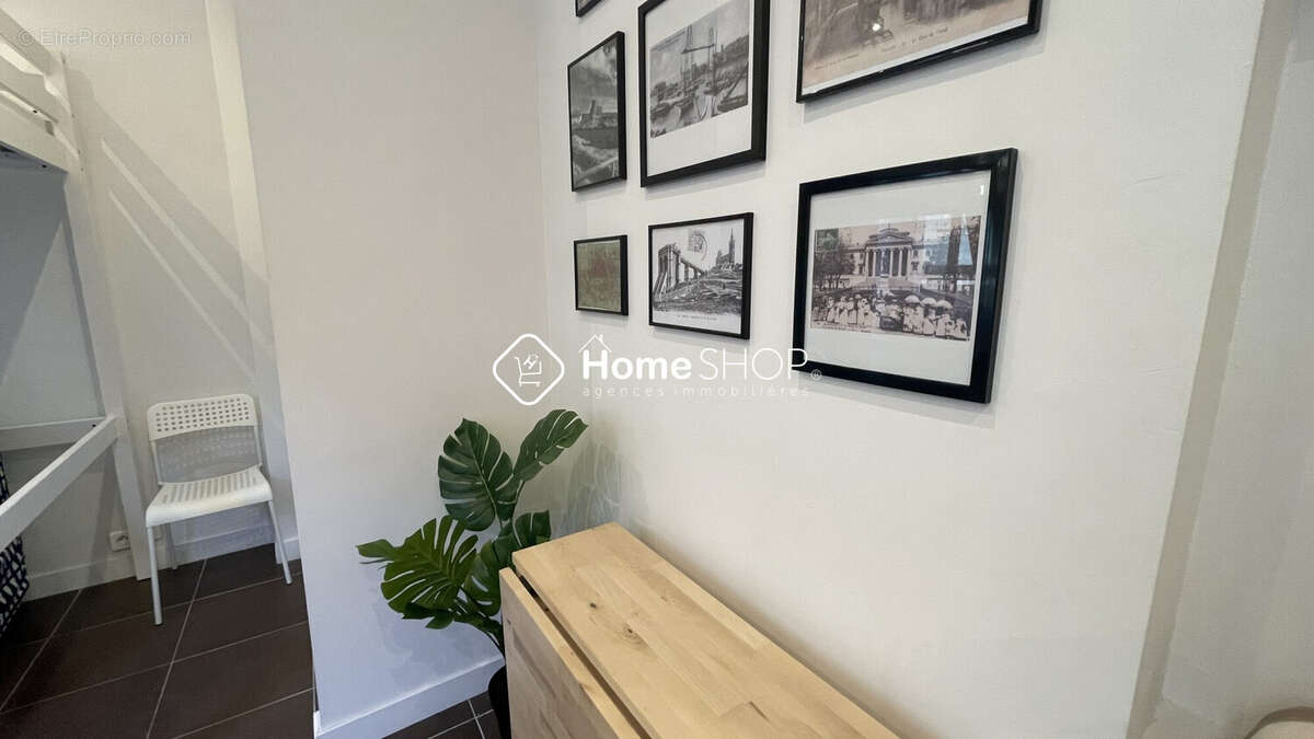 Appartement à MARSEILLE-6E