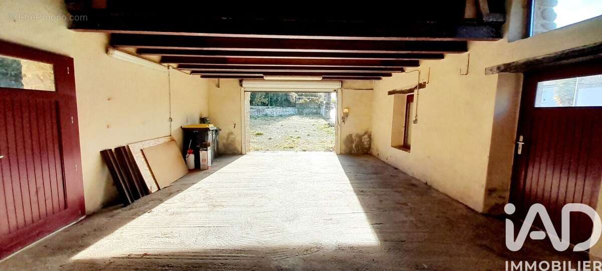 Photo 3 - Maison à LANDEVANT