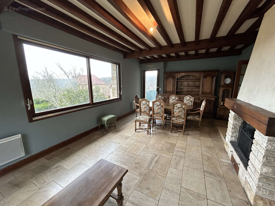 Maison à MONTBARD