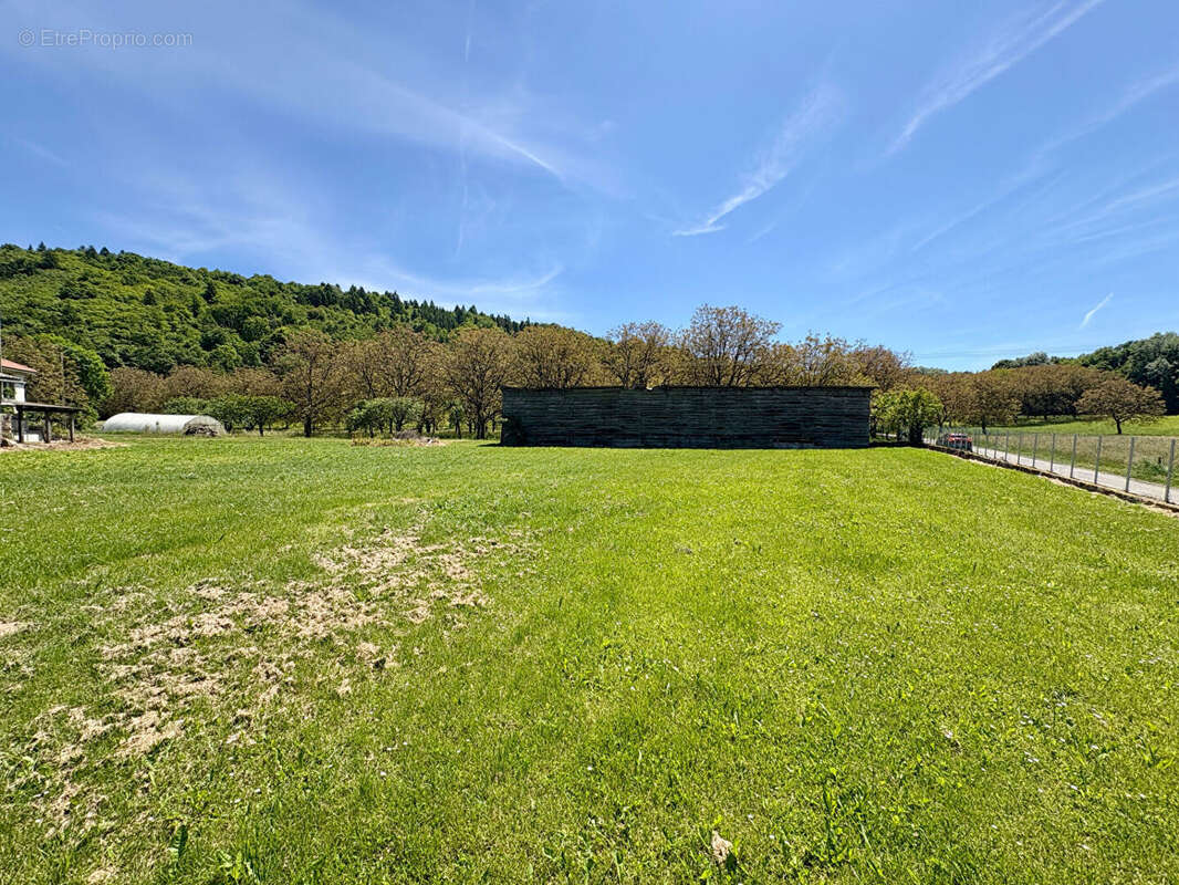 Terrain à VOIRON