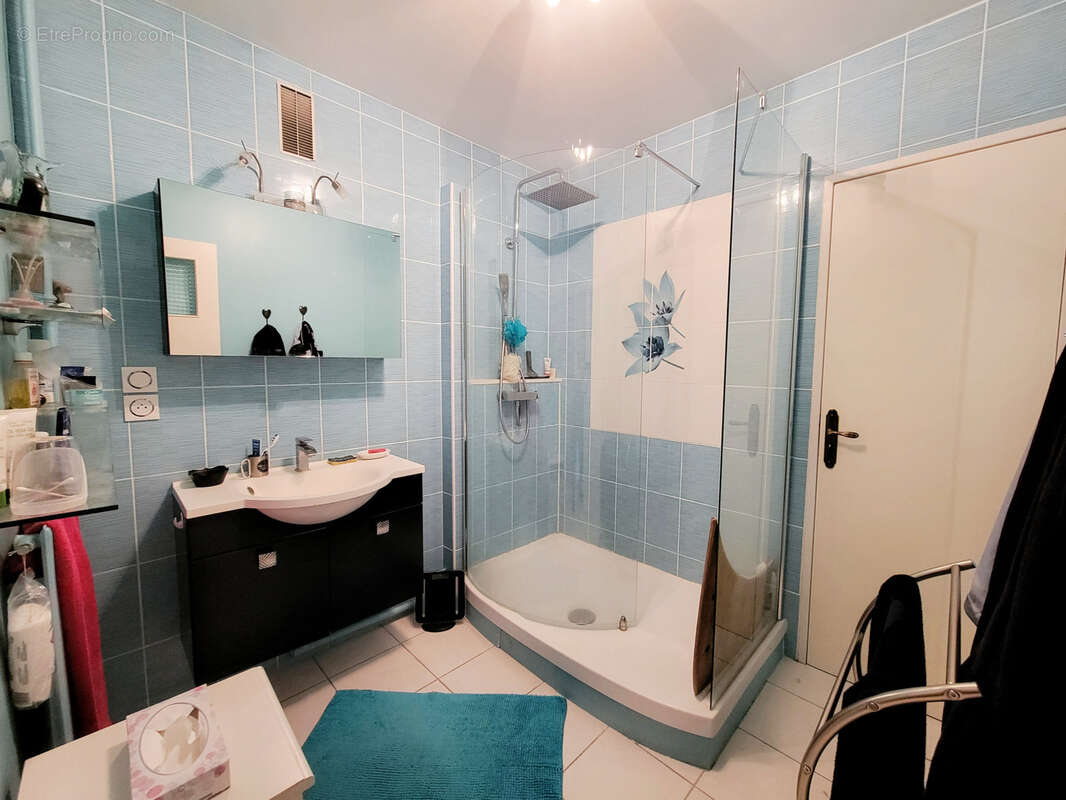 Appartement à OULLINS