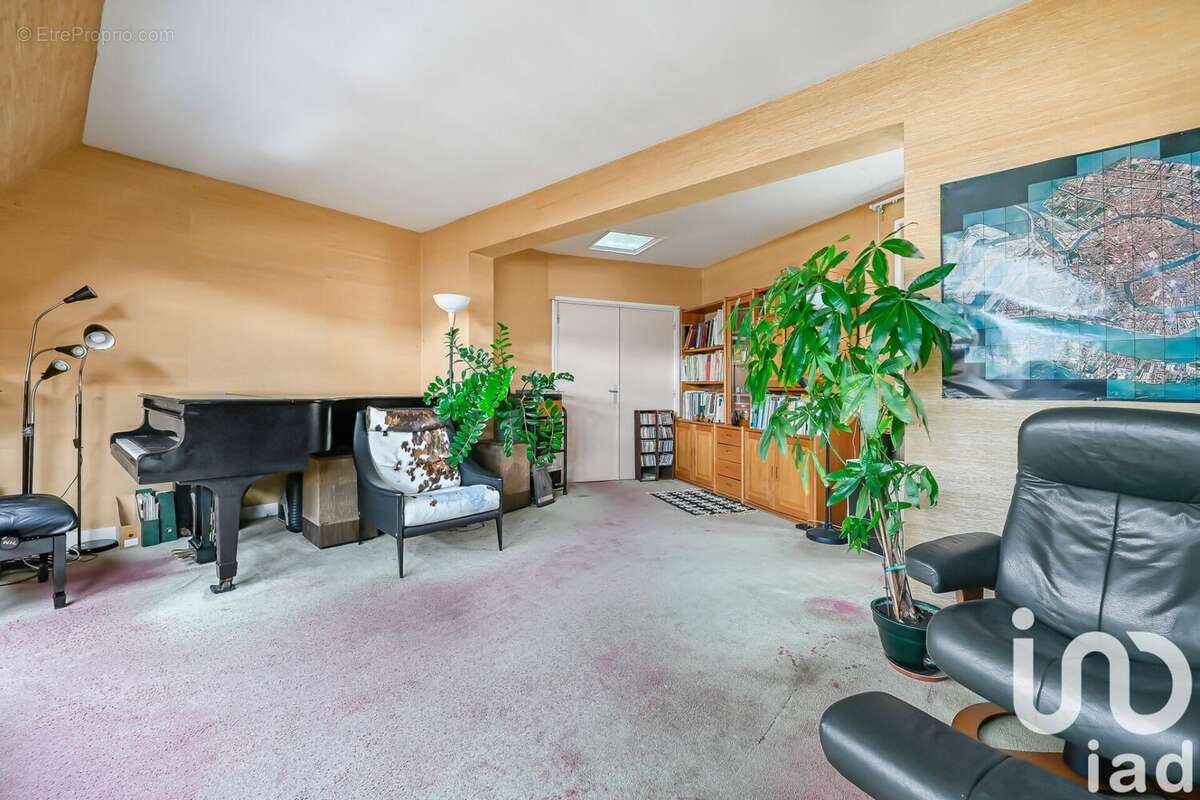 Photo 4 - Appartement à PARIS-8E