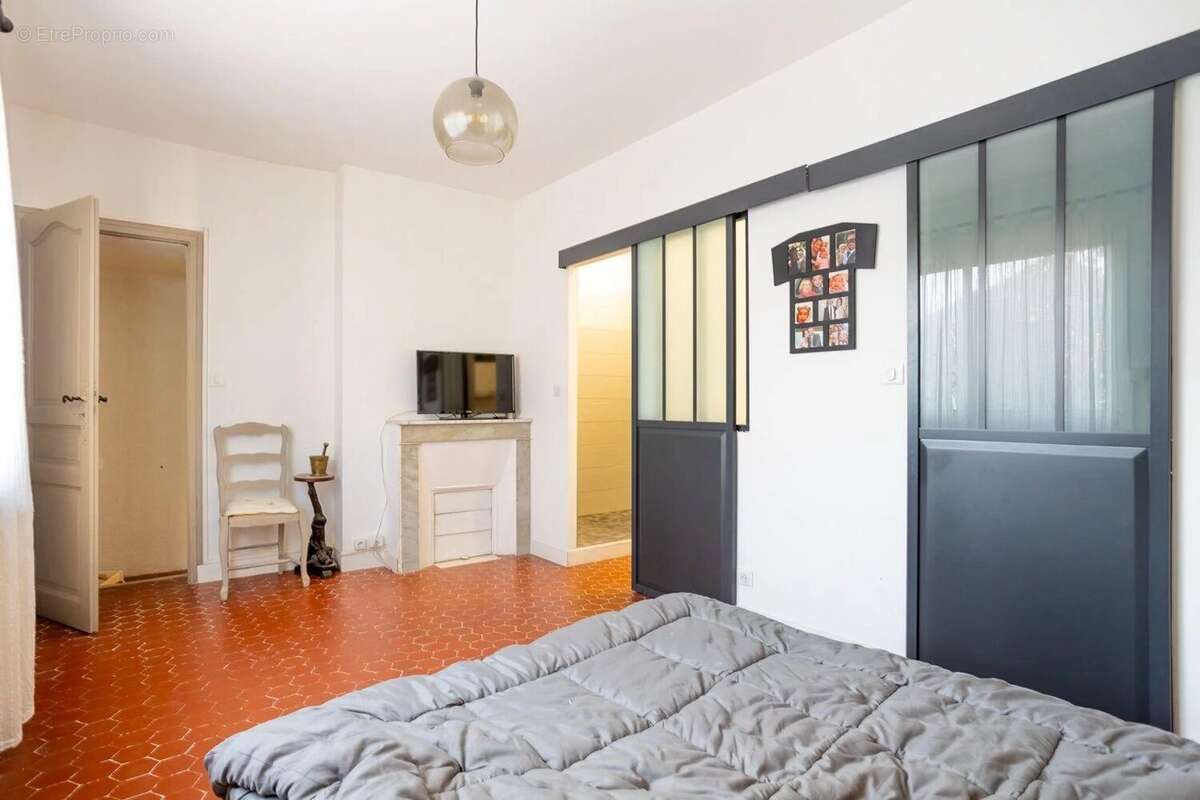 Appartement à MARSEILLE-12E
