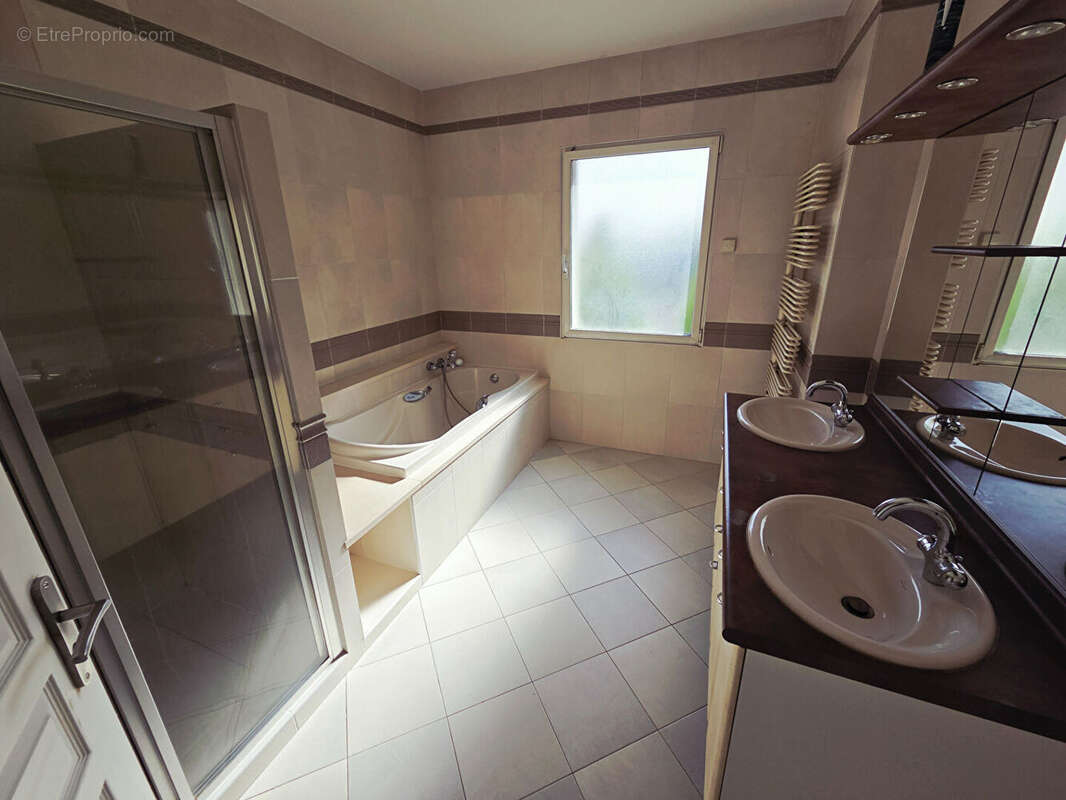 Maison à FONTAINE-LES-DIJON