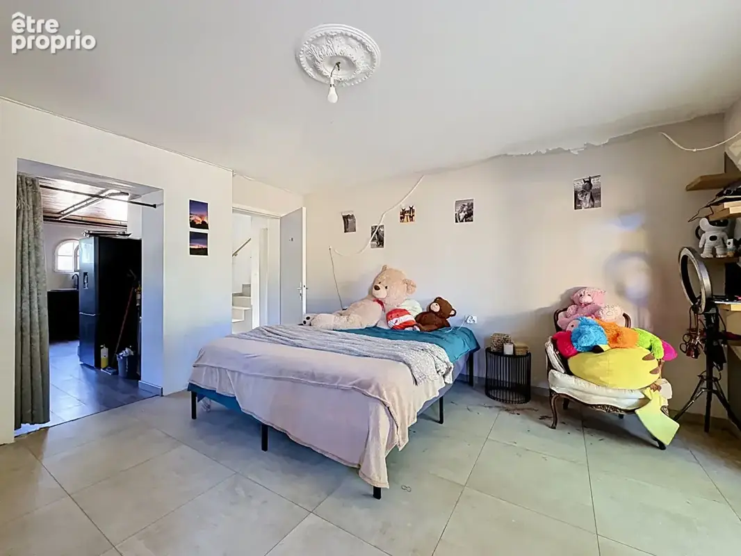 Maison Vedène - Grande propriété 355 m² - 7 chambres, piscine et fort potentiel - photo 13