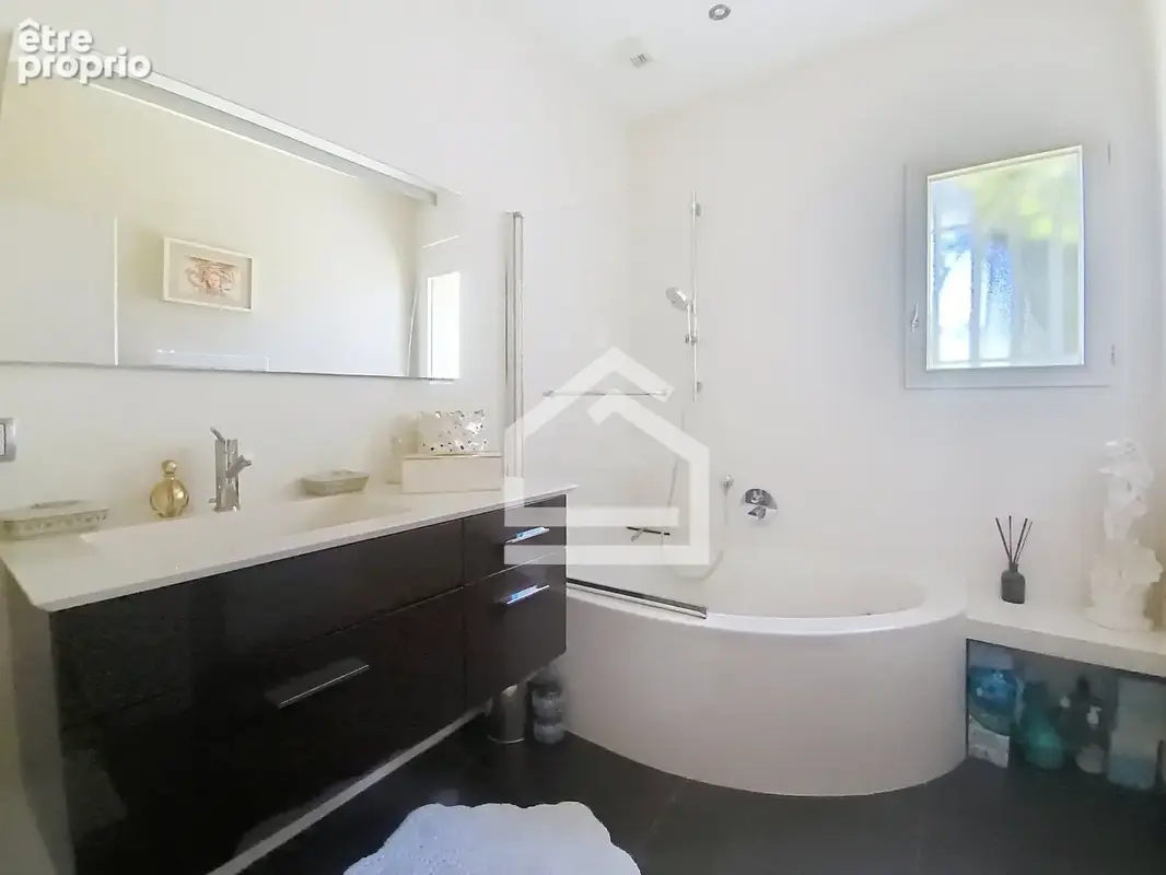 Maison familiale de plain-pied à Pessac avec piscine - photo 14