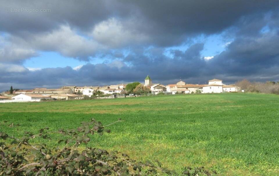 Terrain à SAINT-GENIES-DE-FONTEDIT