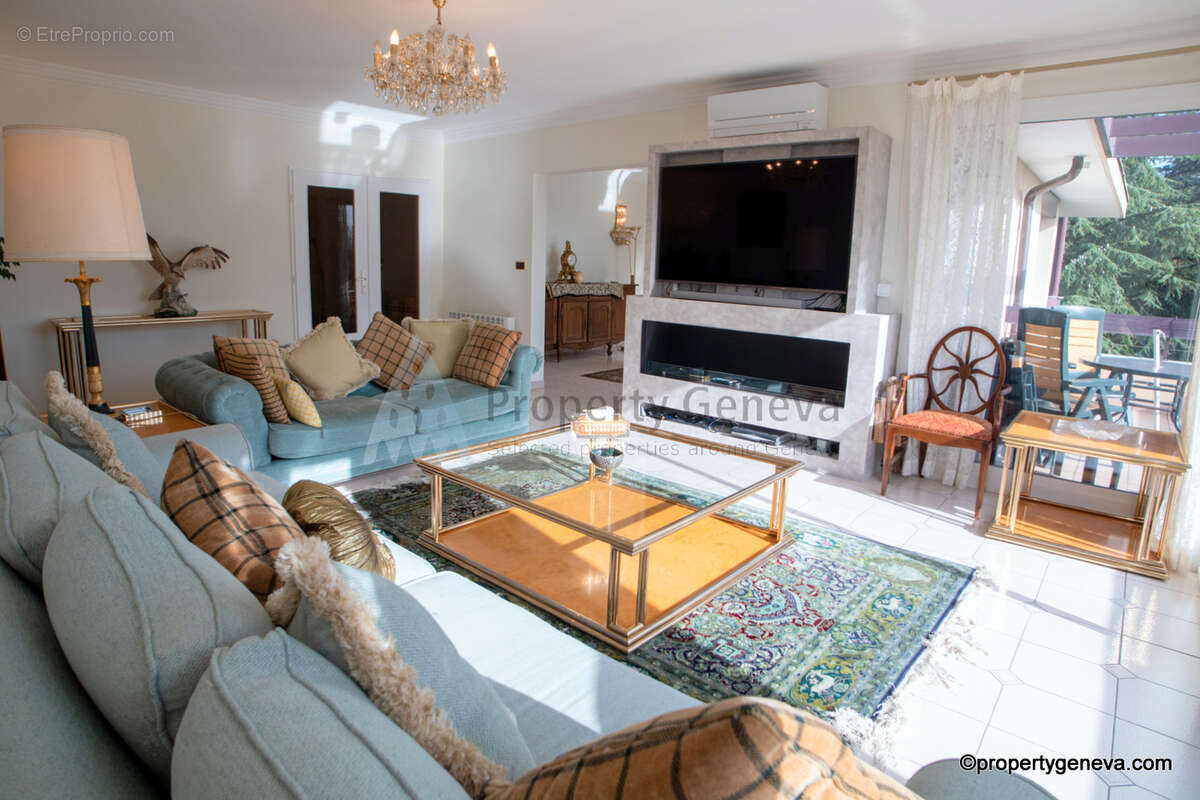 Appartement à FERNEY-VOLTAIRE