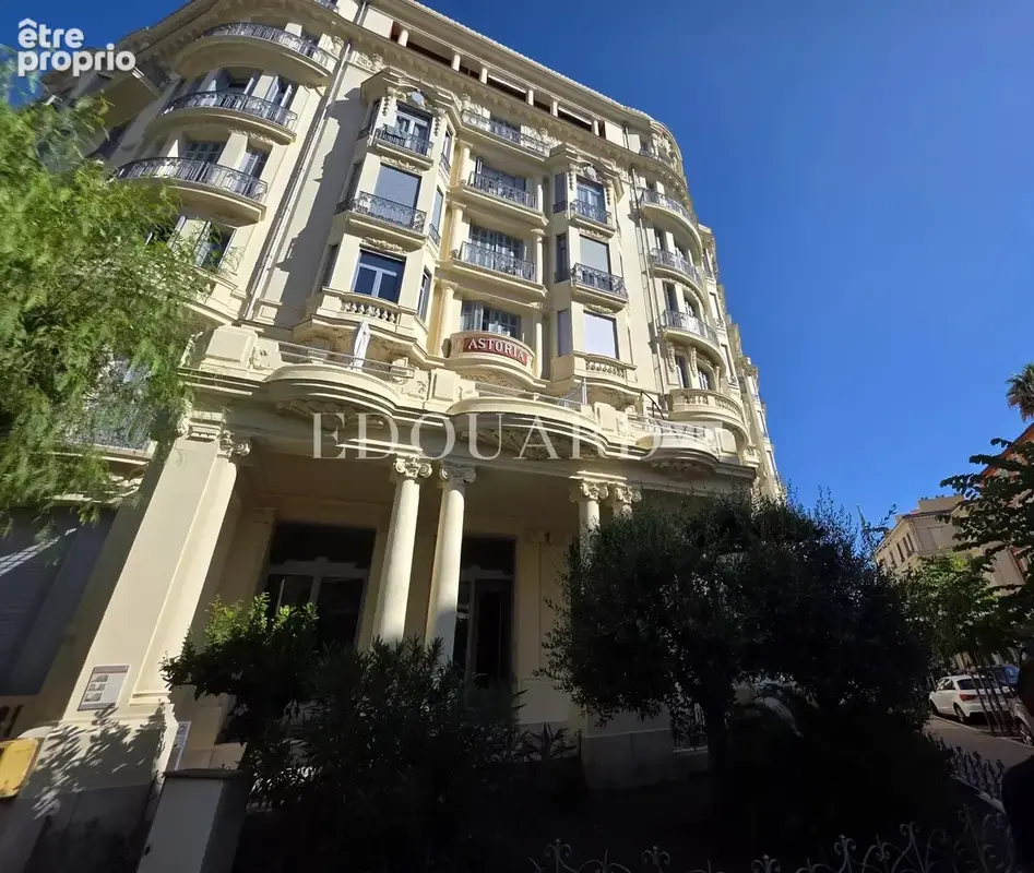 Photo Appartement à Menton au prix de 175 000€