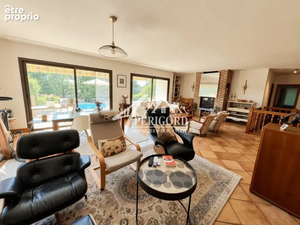 Maison 8 pièces 220 m² à vendre à Lalinde (24150) - photo 7