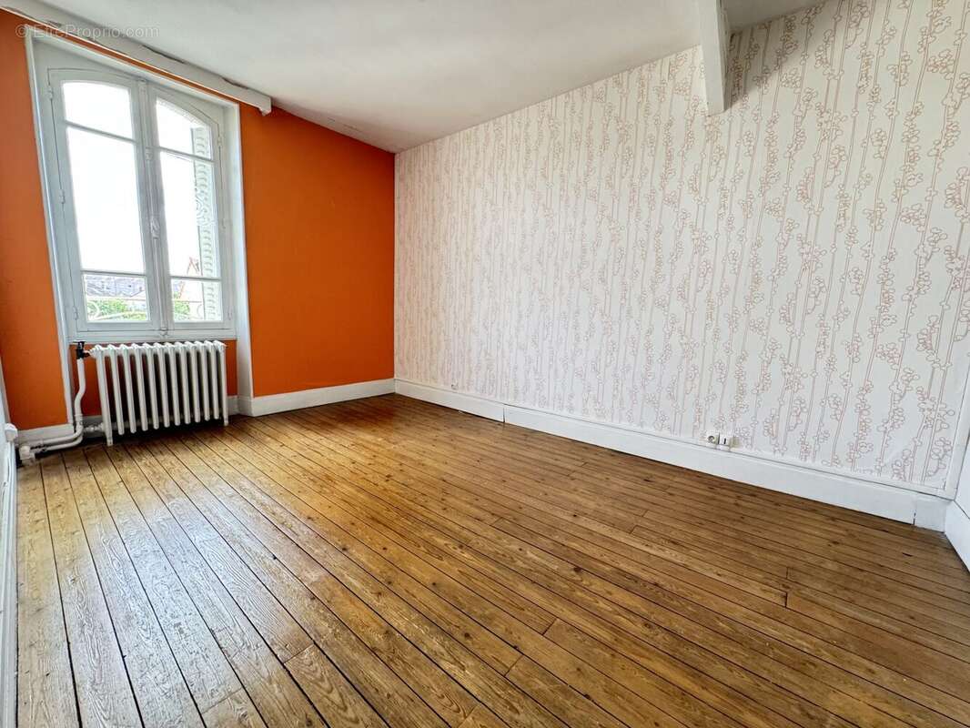 Maison 105 m² à Montlucon  - photo 5