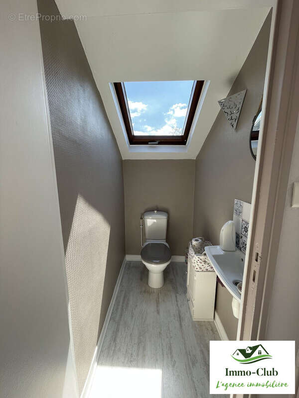 Maison à CHATEAU-CHINON(VILLE)